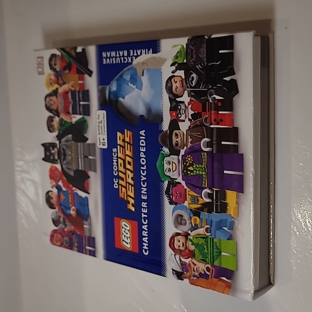Lego DC comic super heroes character encyclopedia book no figure